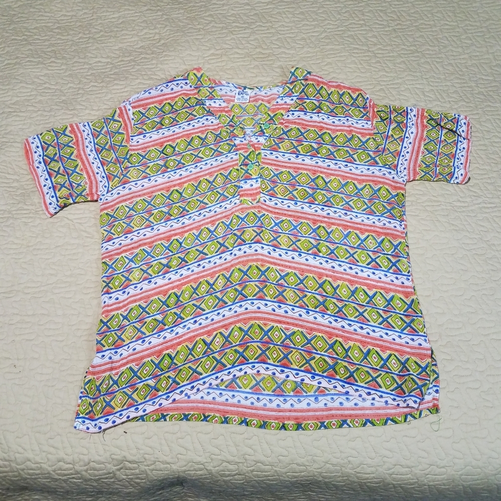 Women's Blue Earth  V neck Size M